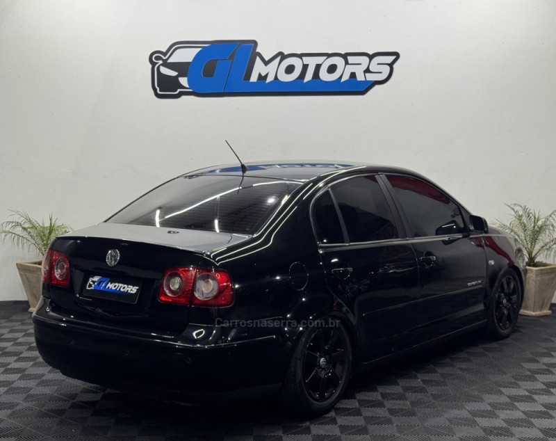 POLO SEDAN 1.6 MI COMFORTLINE 8V FLEX 4P MANUAL - 2008 - NOVO HAMBURGO