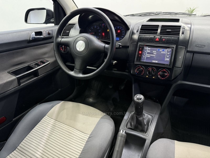 POLO SEDAN 1.6 MI COMFORTLINE 8V FLEX 4P MANUAL - 2008 - NOVO HAMBURGO