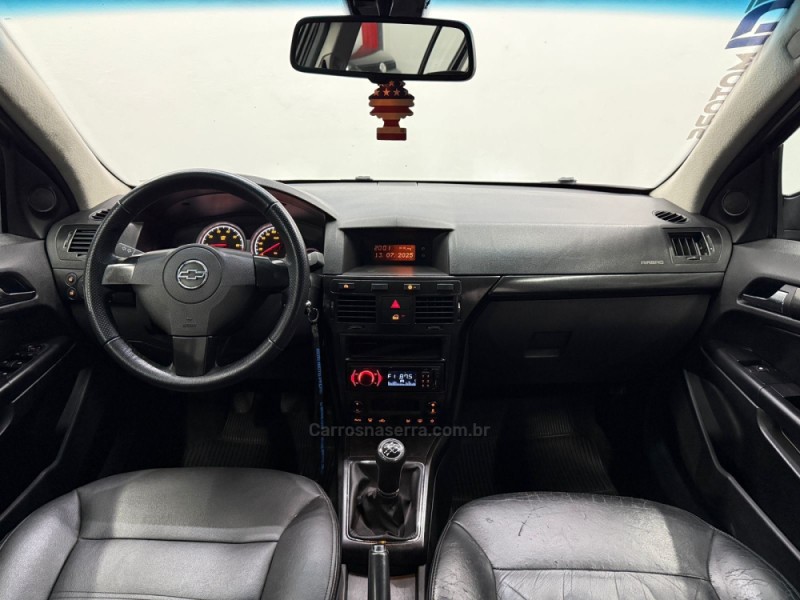 VECTRA 2.0 SFI GT HATCH 8V FLEX 4P MANUAL - 2008 - NOVO HAMBURGO