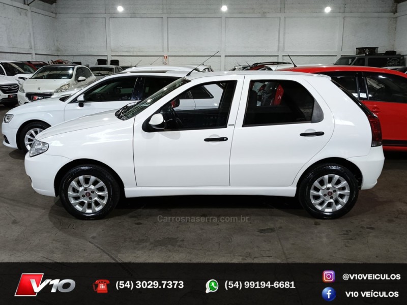 PALIO 1.0 MPI FIRE CELEBRATION 8V FLEX 4P MANUAL - 2014 - CAXIAS DO SUL