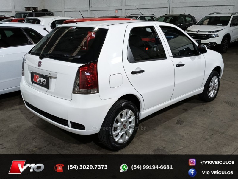 PALIO 1.0 MPI FIRE CELEBRATION 8V FLEX 4P MANUAL - 2014 - CAXIAS DO SUL