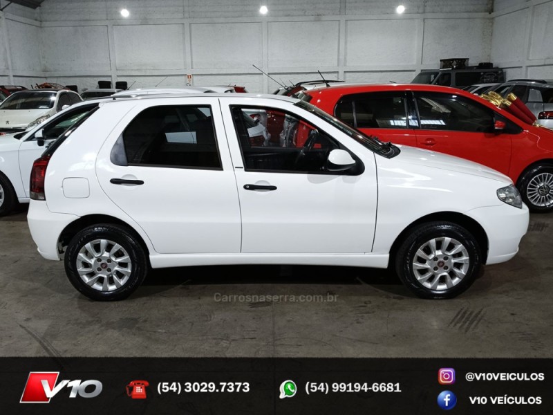 PALIO 1.0 MPI FIRE CELEBRATION 8V FLEX 4P MANUAL - 2014 - CAXIAS DO SUL