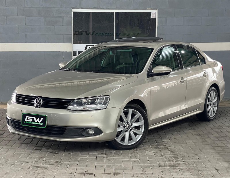 jetta 2.0 comfortline flex 4p tiptronic 2013 caxias do sul