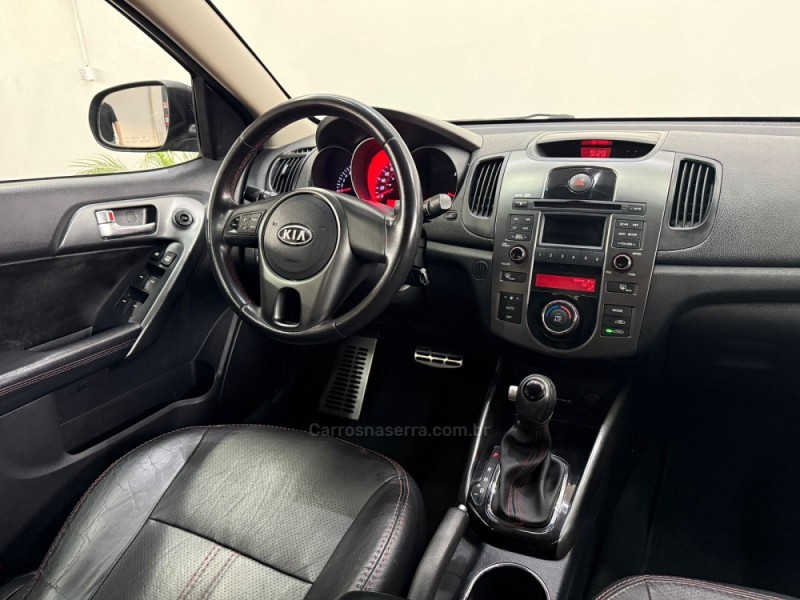 CERATO 1.6 SX3 16V GASOLINA 4P AUTOMÁTICO - 2012 - NOVO HAMBURGO