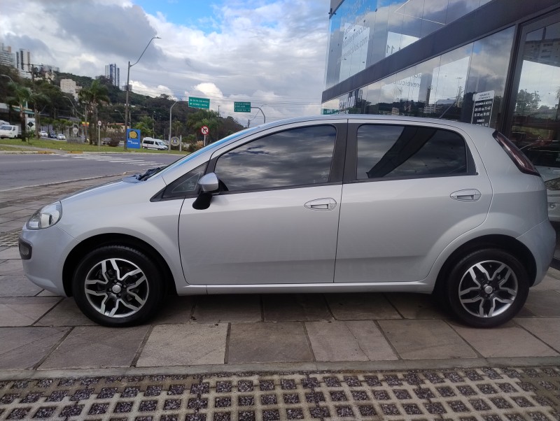 PUNTO 1.6 ESSENCE 16V FLEX 4P MANUAL - 2013 - CAXIAS DO SUL
