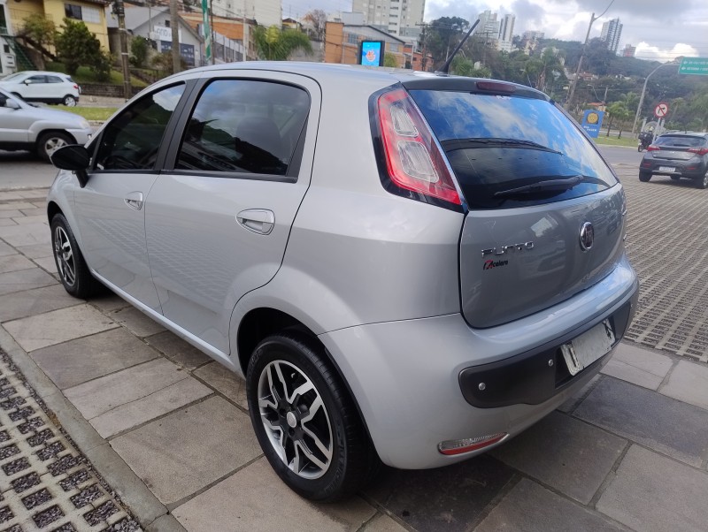 PUNTO 1.6 ESSENCE 16V FLEX 4P MANUAL - 2013 - CAXIAS DO SUL