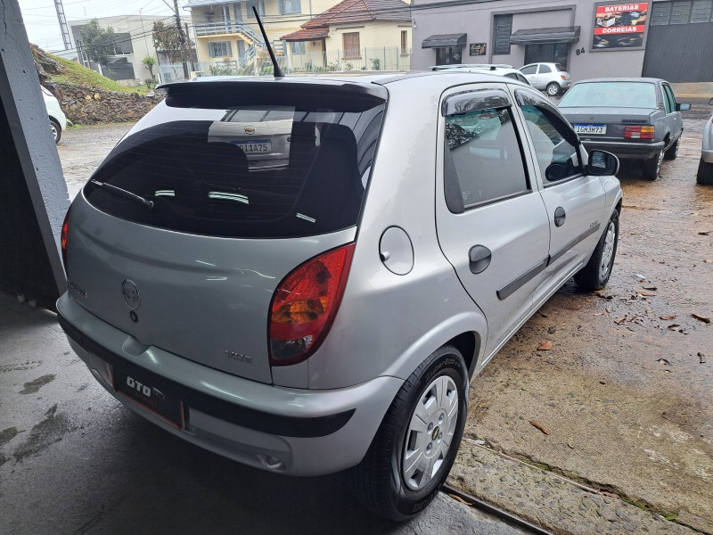 CELTA 1.0 MPFI SUPER 8V FLEX 4P MANUAL - 2005 - FARROUPILHA