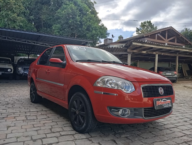 SIENA 1.4 MPI ELX ATTRACTIVE 8V FLEX 4P MANUAL - 2009 - CAXIAS DO SUL