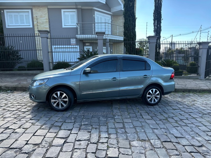 VOYAGE 1.6 MI COMFORTLINE 8V FLEX 4P MANUAL - 2012 - CAXIAS DO SUL