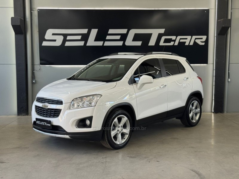TRACKER 1.8 MPFI LTZ 4X2 16V FLEX 4P AUTOMÁTICO - 2015 - NOVO HAMBURGO