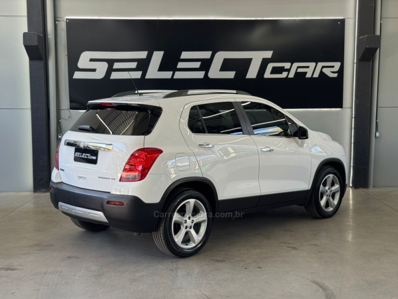 TRACKER 1.8 MPFI LTZ 4X2 16V FLEX 4P AUTOMÁTICO - 2015 - NOVO HAMBURGO