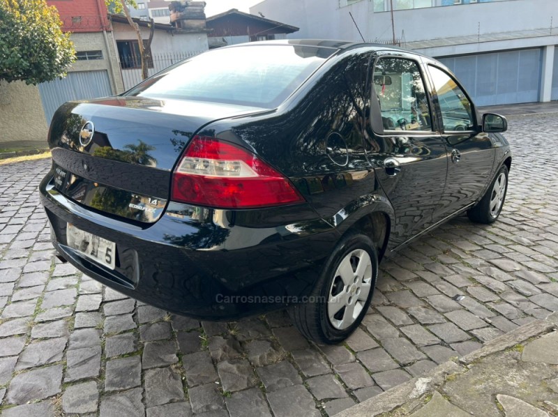 PRISMA 1.4 MPFI MAXX 8V FLEX 4P MANUAL - 2011 - CAXIAS DO SUL