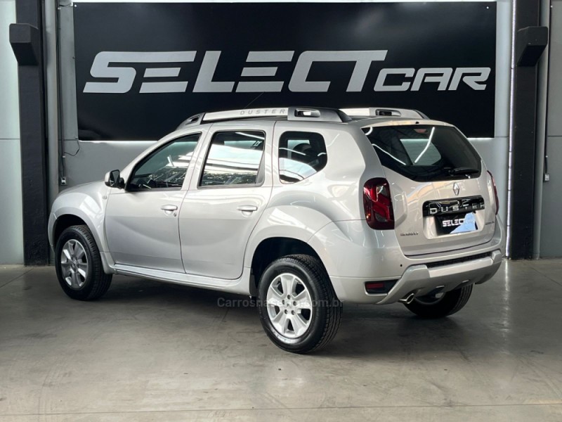 DUSTER 2.0 DYNAMIQUE 4X2 16V FLEX 4P AUTOMÁTICO - 2017 - NOVO HAMBURGO