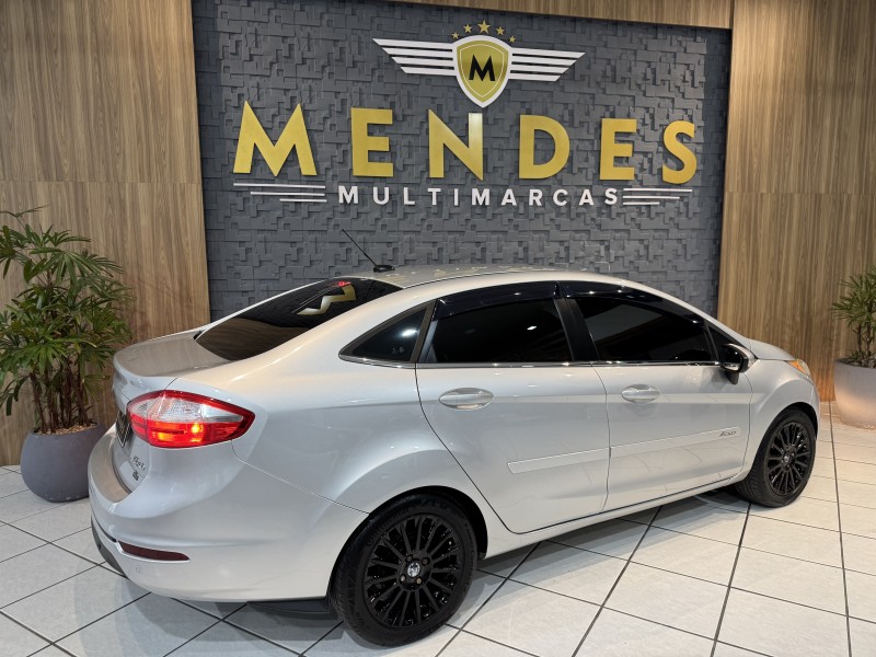 FIESTA 1.6 TITANIUM SEDAN 16V FLEX 4P AUTOMÁTICO - 2014 - NOVO HAMBURGO