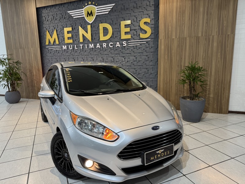 FIESTA 1.6 TITANIUM SEDAN 16V FLEX 4P AUTOMÁTICO - 2014 - NOVO HAMBURGO