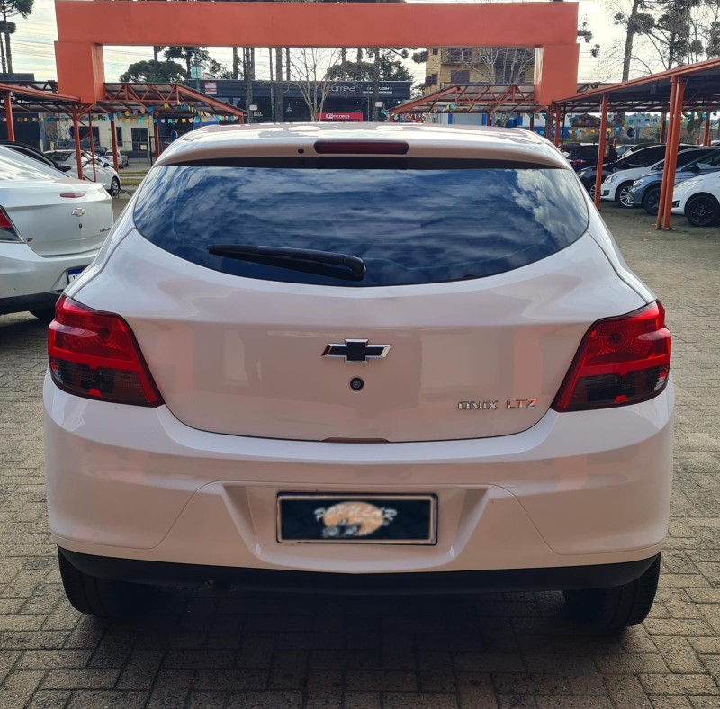 ONIX 1.4 MPFI LTZ 8V FLEX 4P AUTOMÁTICO - 2015 - CANELA