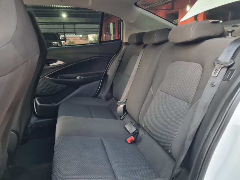 ONIX 1.0 LT 12V FLEX 4P MANUAL - 2023 - CANELA
