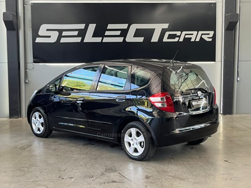 FIT 1.4 LX 8V FLEX 4P MANUAL - 2011 - NOVO HAMBURGO