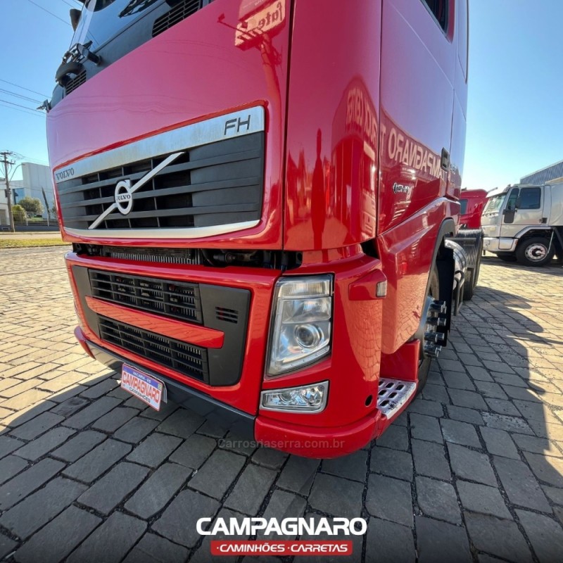 FH 460 6X2 - 2013 - VACARIA