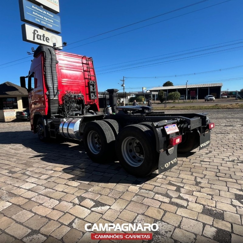 FH 460 6X2 - 2013 - VACARIA