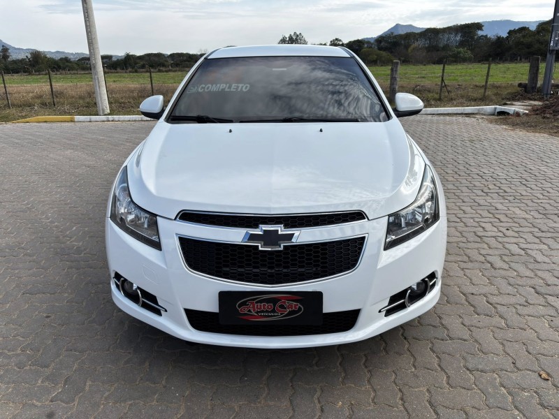 CRUZE 1.8 LT 16V FLEX 4P AUTOMÁTICO - 2014 - CANDELáRIA
