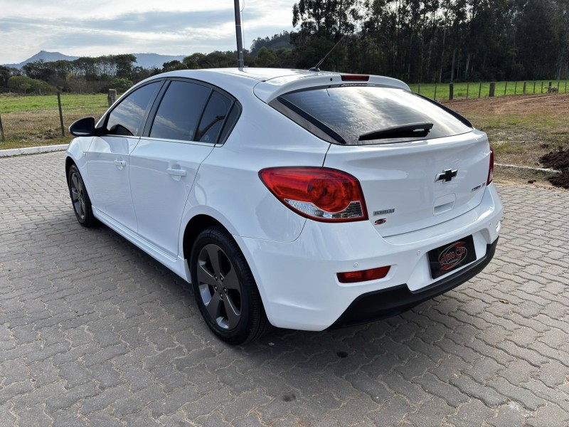 CRUZE 1.8 LT 16V FLEX 4P AUTOMÁTICO - 2014 - CANDELáRIA