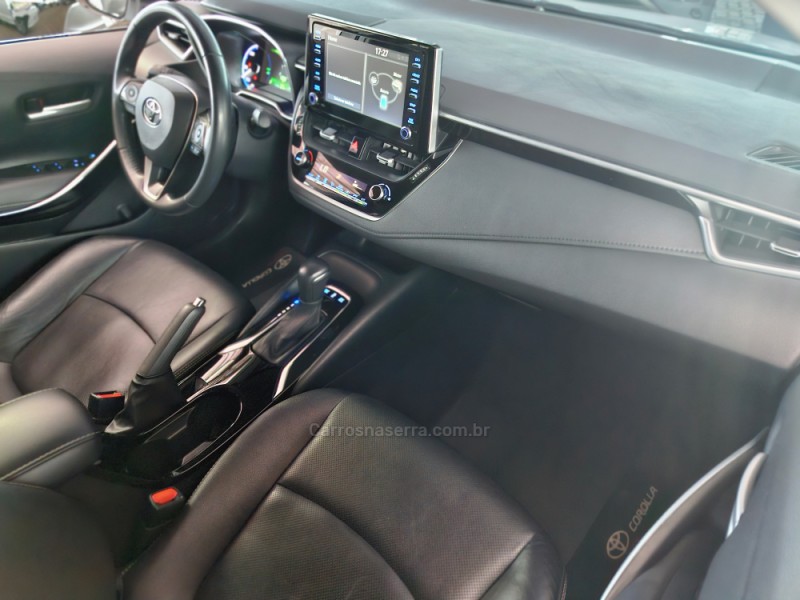 COROLLA 1.8 ALTIS PREMIUM 16V HÍBRIDO 4P AUTOMÁTICO - 2022 - LAJEADO