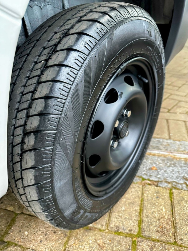 FIORINO 1.4 ENDURANCE EVO 8V FLEX 2P MANUAL - 2021 - TRêS COROAS