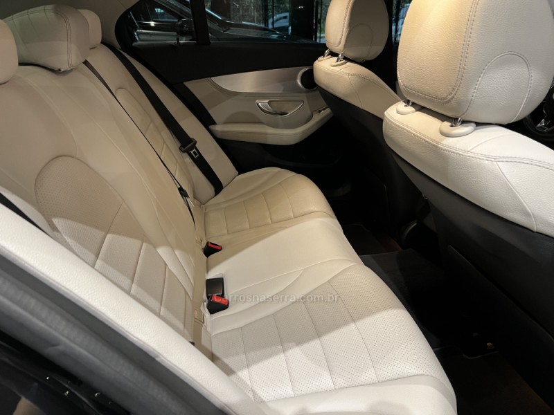 C 180 1.6 CGI AVANTGARDE 16V TURBO GASOLINA 4P AUTOMÁTICO - 2015 - CAXIAS DO SUL