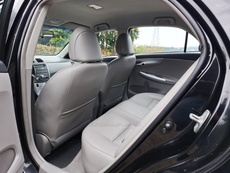 COROLLA 2.0 XEI 16V FLEX 4P AUTOMÁTICO - 2013 - BENTO GONçALVES