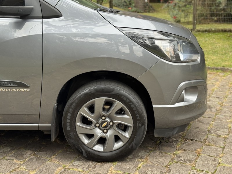 SPIN 1.8 ADVANTAGE 8V FLEX 4P AUTOMÁTICO - 2018 - GRAMADO