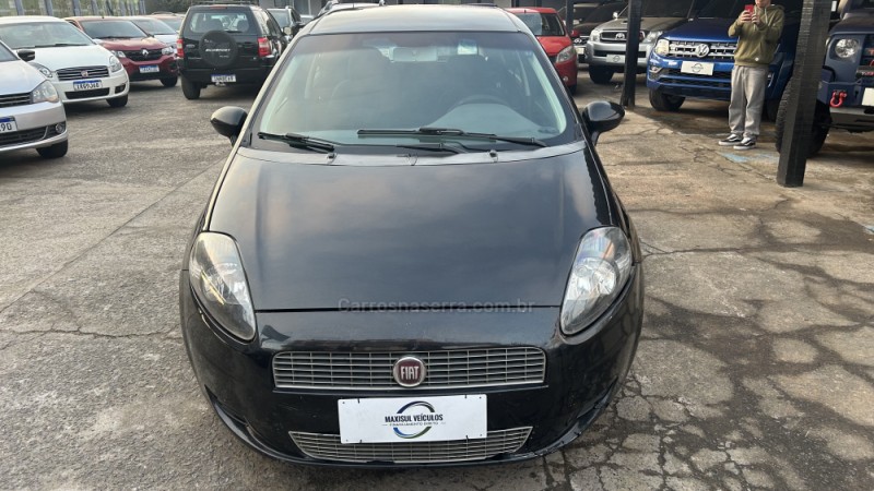 PUNTO 1.4 ATTRACTIVE 8V FLEX 4P MANUAL - 2011 - GRAVATAí