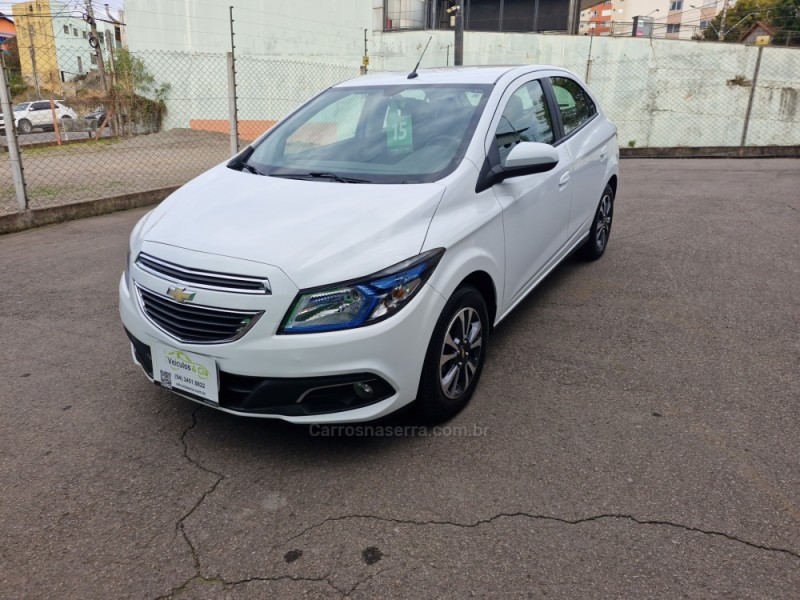 ONIX 1.4 MPFI LTZ 8V FLEX 4P MANUAL - 2015 - BENTO GONçALVES