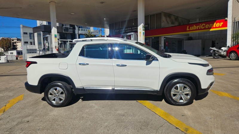 TORO 2.0 16V TURBO DIESEL VOLCANO 4WD AUTOMÁTICO - 2022 - CAXIAS DO SUL