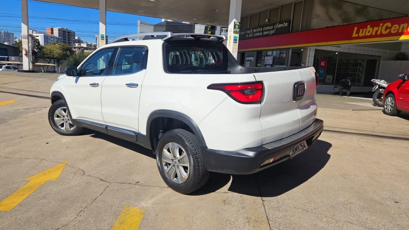 TORO 2.0 16V TURBO DIESEL VOLCANO 4WD AUTOMÁTICO - 2022 - CAXIAS DO SUL