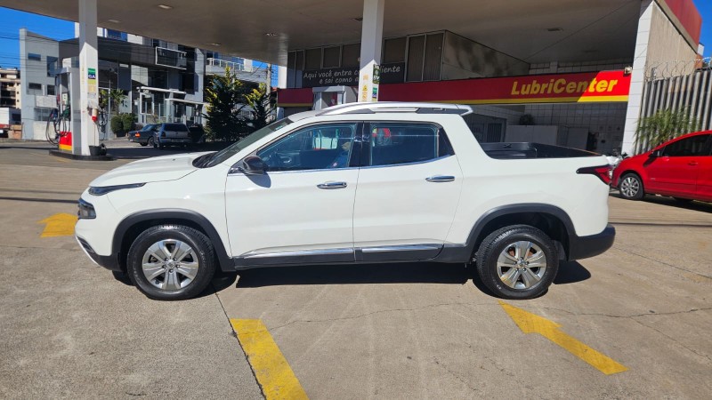 TORO 2.0 16V TURBO DIESEL VOLCANO 4WD AUTOMÁTICO - 2022 - CAXIAS DO SUL