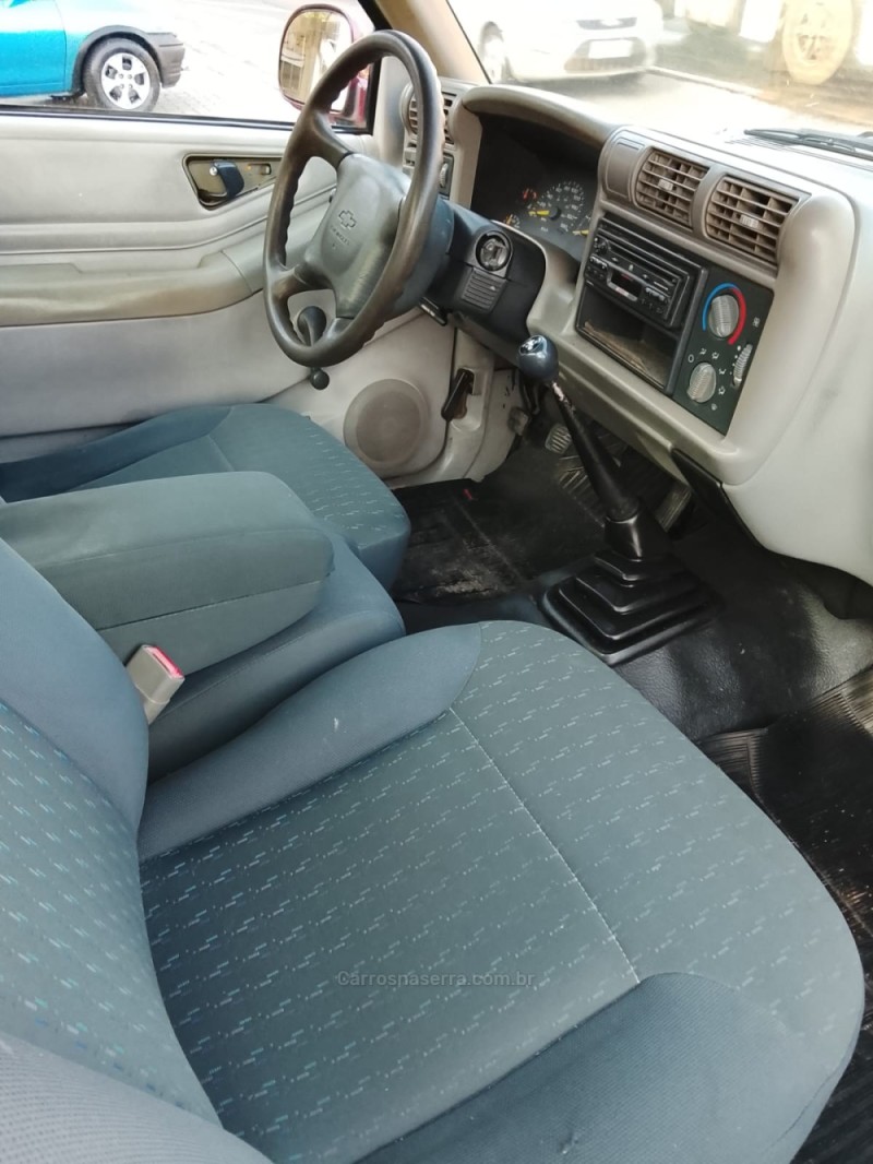 S10 2.2 EFI DLX 4X2 CS 8V GASOLINA 2P MANUAL - 1995 - CAXIAS DO SUL