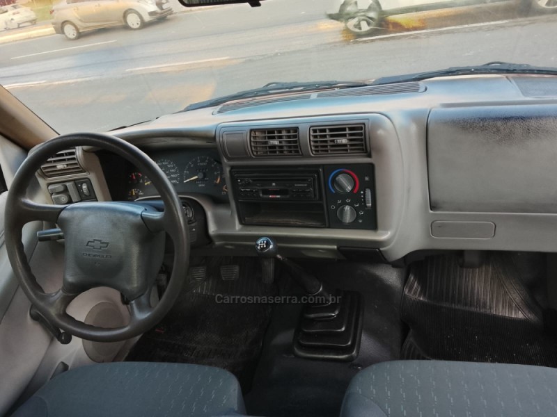 S10 2.2 EFI DLX 4X2 CS 8V GASOLINA 2P MANUAL - 1995 - CAXIAS DO SUL