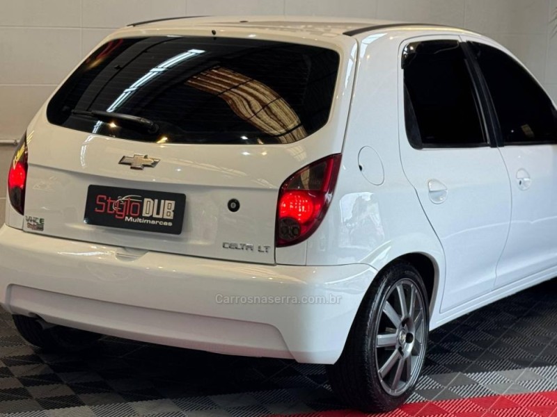 CELTA 1.0 MPFI LT 8V FLEX 4P MANUAL - 2014 - ESTâNCIA VELHA