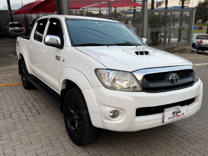 HILUX 3.0 SRV 4X4 CD 16V TURBO INTERCOOLER DIESEL 4P AUTOMÁTICO - 2011 - FELIZ