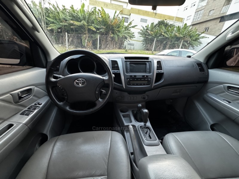 HILUX 3.0 SRV 4X4 CD 16V TURBO INTERCOOLER DIESEL 4P AUTOMÁTICO - 2011 - FELIZ