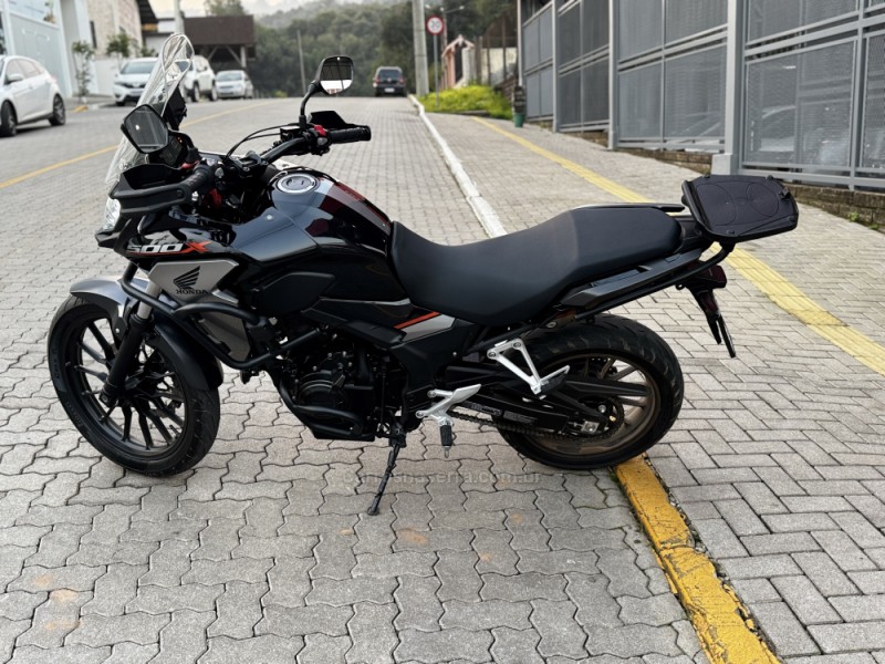 cb 500 x abs 2021 feliz