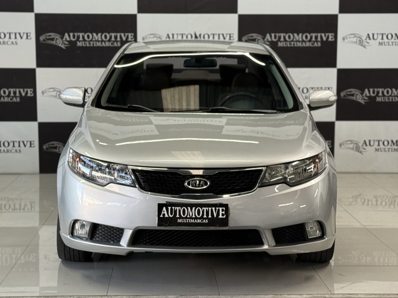 CERATO 1.6 EX2 SEDAN 16V GASOLINA 4P MANUAL - 2010 - CAXIAS DO SUL