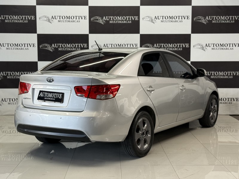 CERATO 1.6 EX2 SEDAN 16V GASOLINA 4P MANUAL - 2010 - CAXIAS DO SUL