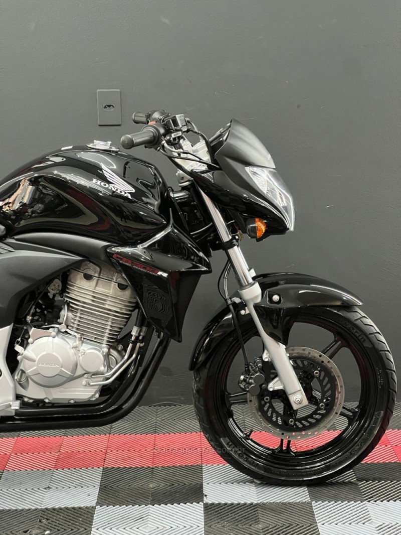 CB 300R ABS - 2013 - NOVO HAMBURGO