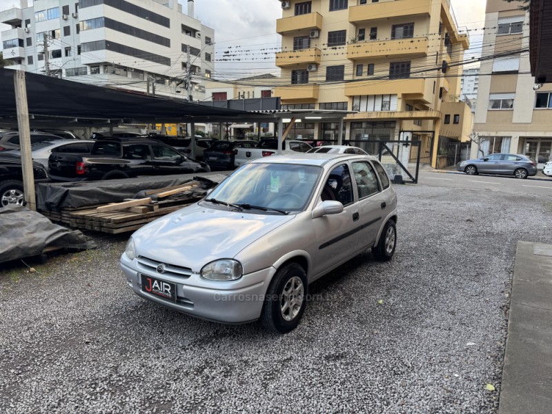 CORSA 1.6 MPFI GL 8V GASOLINA 4P MANUAL - 1998 - GARIBALDI