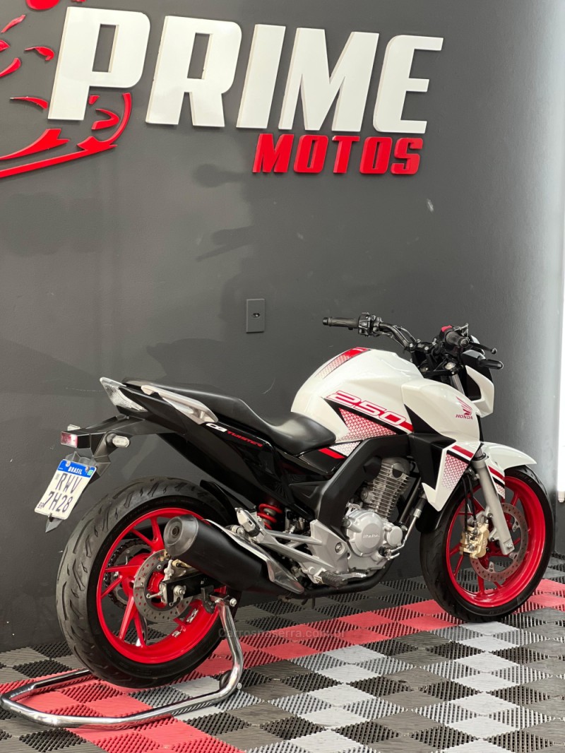 CB 250F TWISTER ABS - 2022 - NOVO HAMBURGO