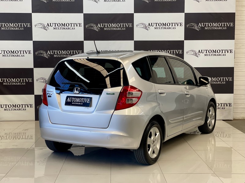 FIT 1.4 LX 8V GASOLINA 4P MANUAL - 2009 - CAXIAS DO SUL