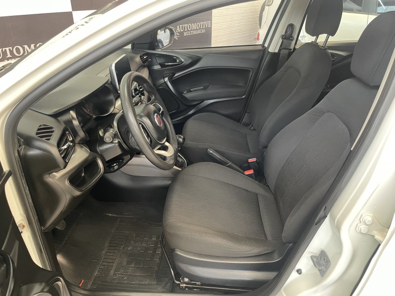 CRONOS 1.3 DRIVE 8V FLEX 4P MANUAL - 2019 - CAXIAS DO SUL