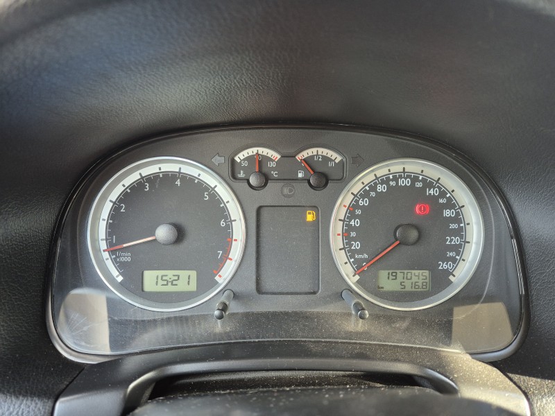 GOLF 1.6 MI GENERATION 8V GASOLINA 4P MANUAL - 2004 - BENTO GONçALVES